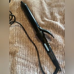 Long barrel 1.5inch bio ionic curler